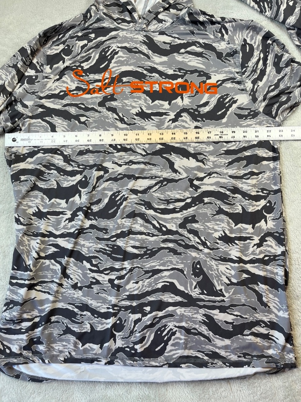 Mens Salt Strong Lightweight Performance Fishing Hoodie UPF Camo Sun Shirt sz L - Picture 6 of 8